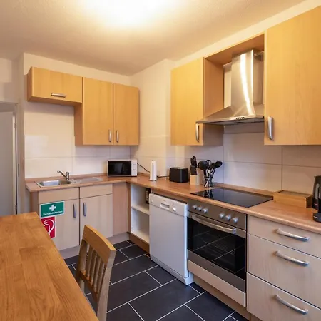 ☆ Modern Stylish Flat In Location דירה